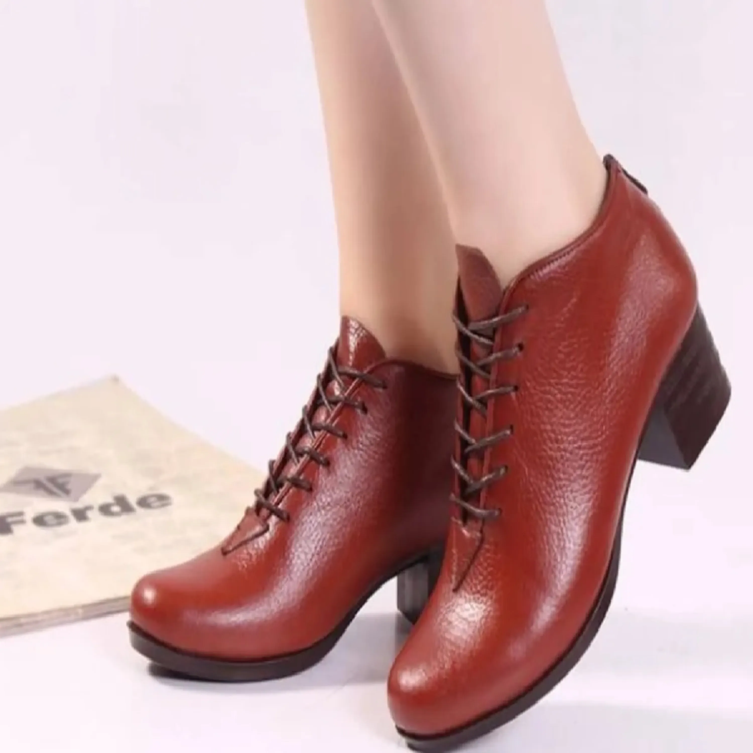 کفش  چرم  زنانه مدل بوفالو کفش  چرم  زنانه مدل بوفالو